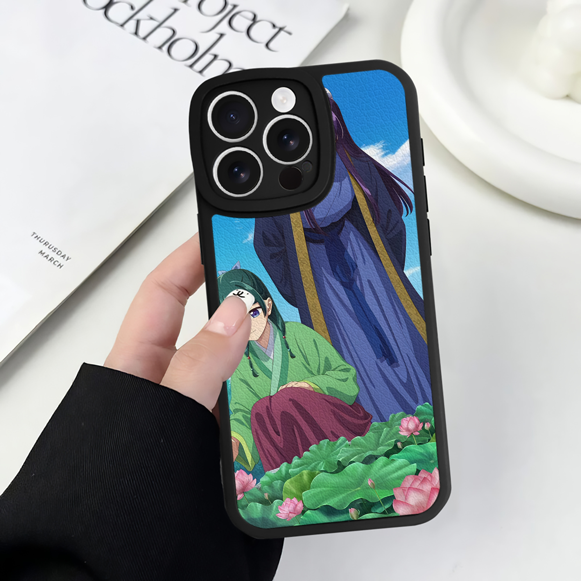 薬屋のひとりごと The Apothecary Diaries 【iPhone 16シリーズ対応】シリコンスマホケース（レザー調） 材質：シリコン